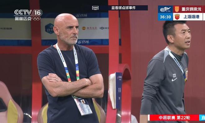 原来早已不是中国籍?事业巅峰远赴美国,被老外“玩腻”晚年回国
